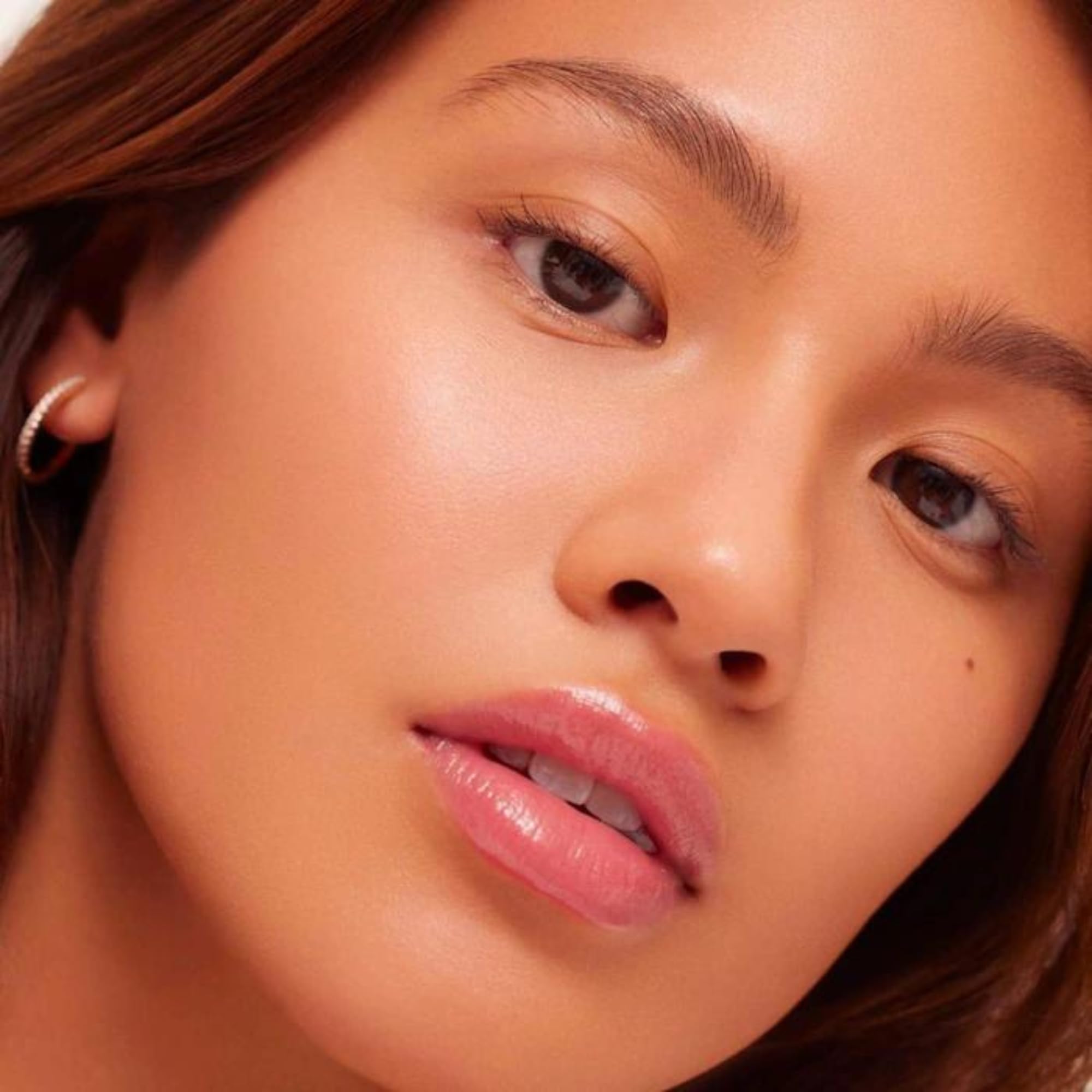 Summer Fridays Dream Lip Oil soft mauve tint enhances natural lips