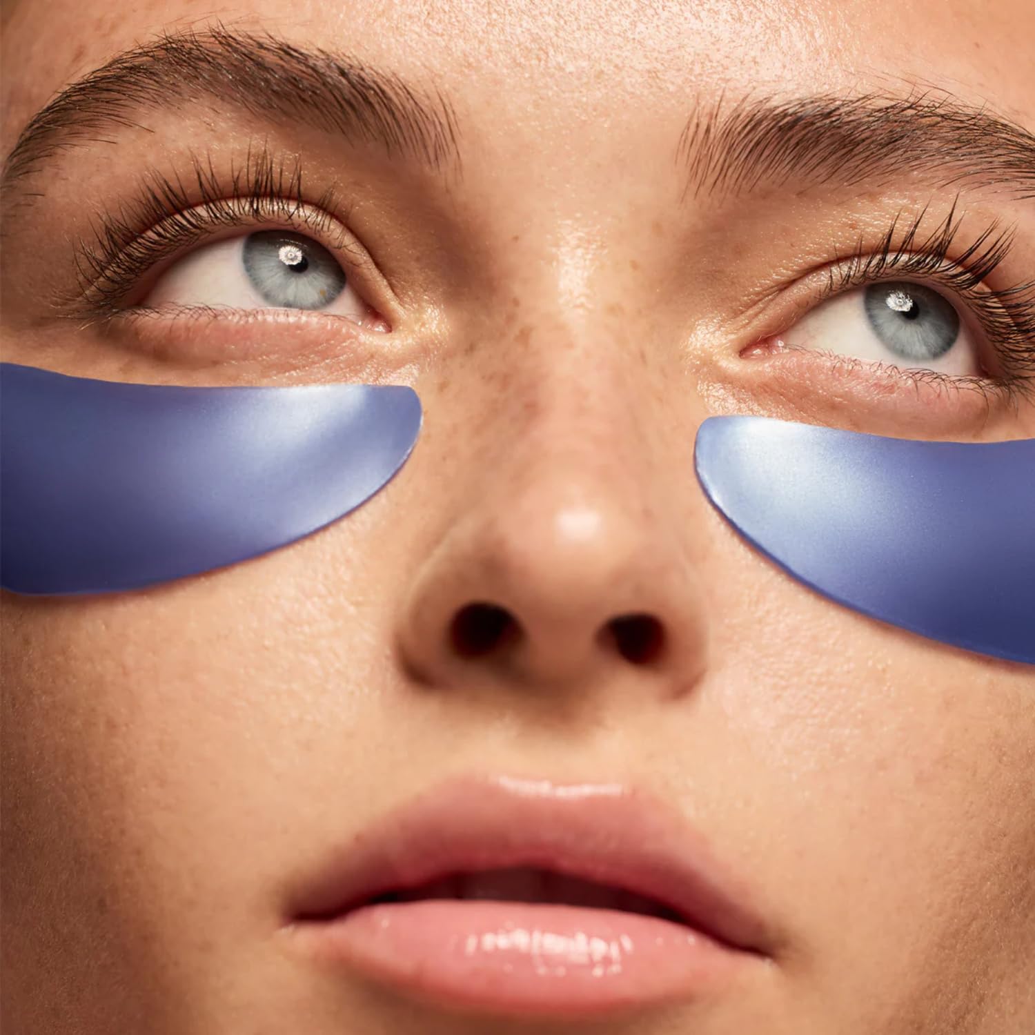 Summer Fridays Jet Lag Under Eye Patches before and after showing brightening potential