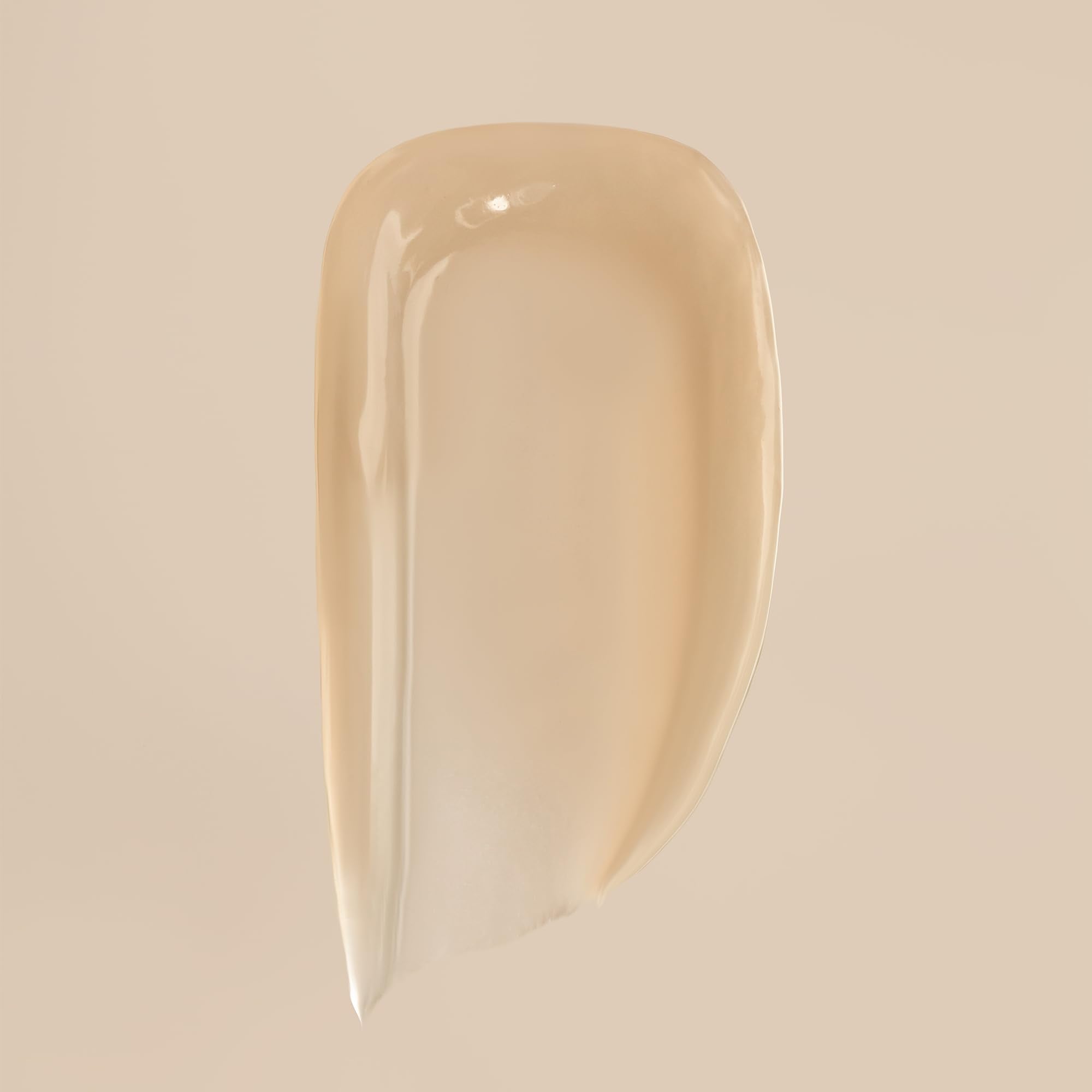 Applying Summer Fridays Lip Butter Balm yields quick moisture on lips