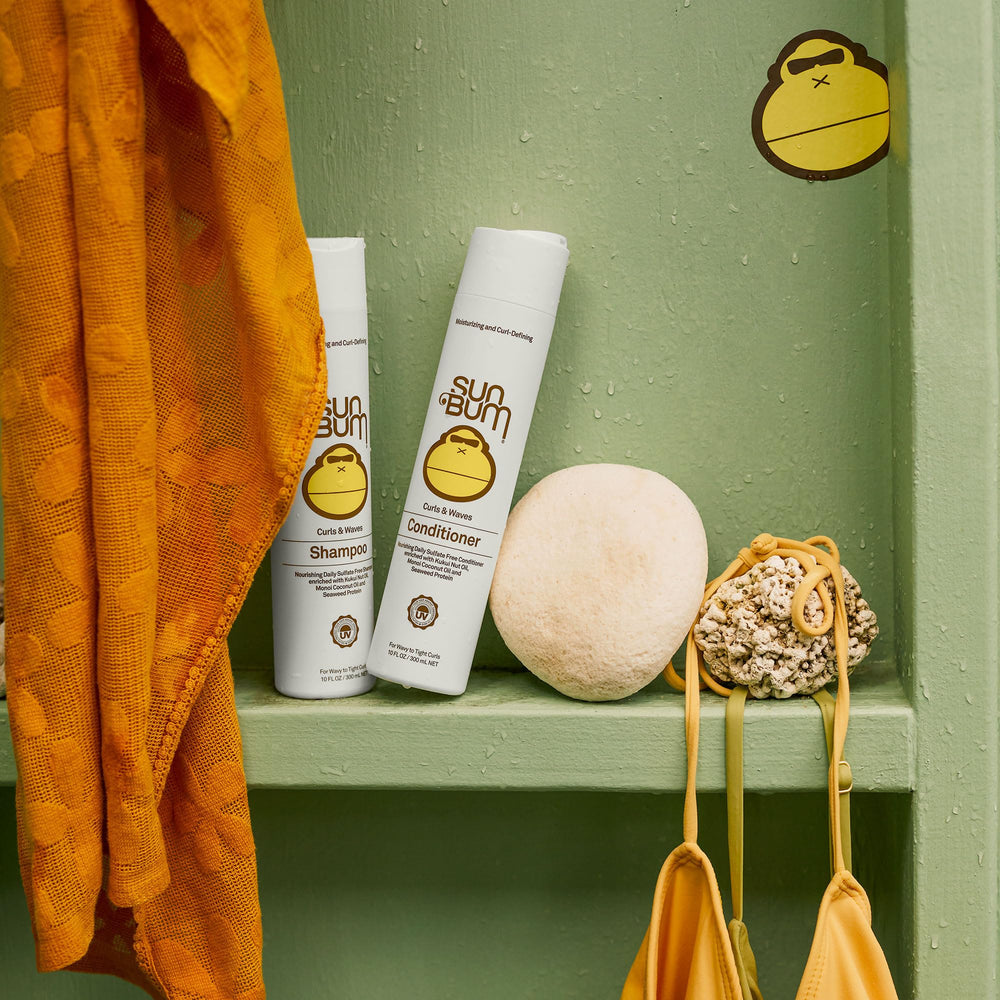 Sun Bum Curls Acondicionador, etiqueta vegana y libre de crueldad.