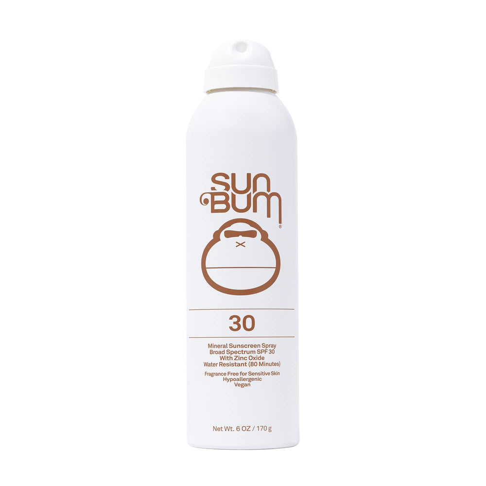 Sun Bum Mineral SPF 30 spray, aplicación fácil para protección diaria.