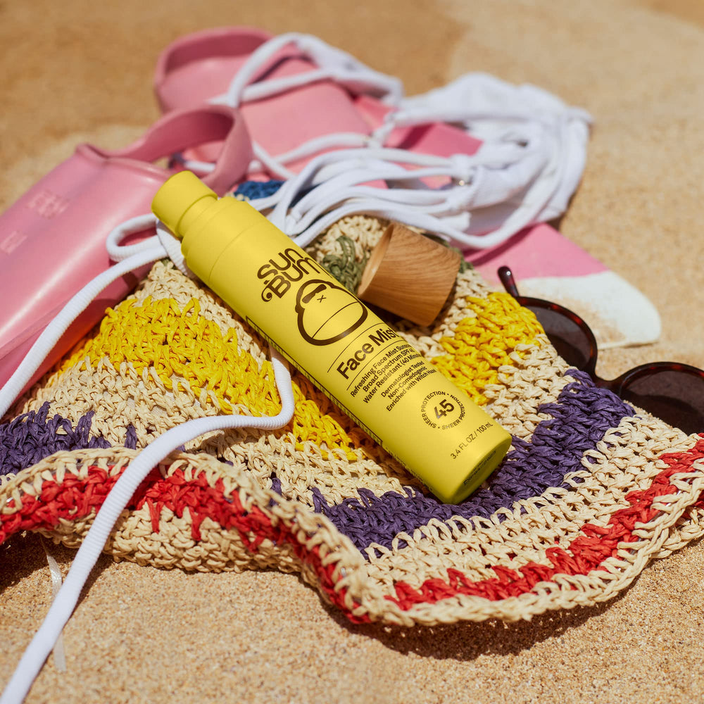 Aplicación rápida y suave para rostro y cuello con Sun Bum SPF 45