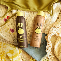 Close-up of Sun Bum label highlighting Hawaii Act compliance