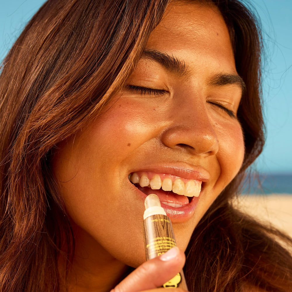 Protección SPF 30 para labios con Sun Bum.