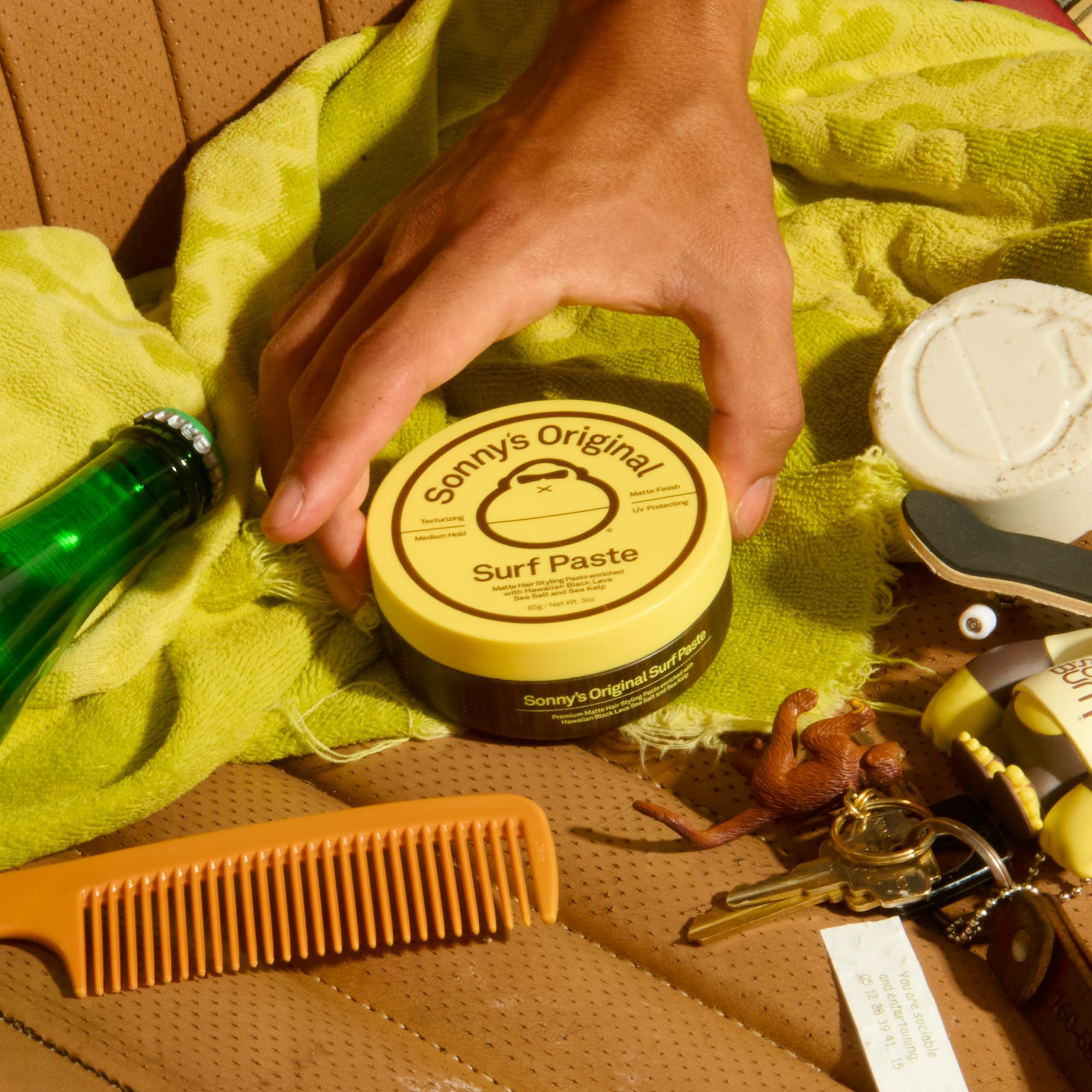 Sun Bum Sonny's Original Surf Paste envase de 3 oz para viaje.