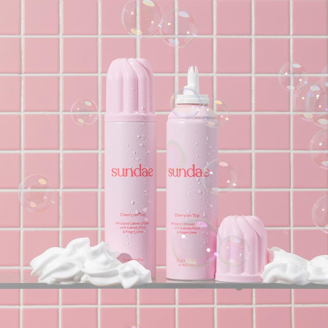 Sundae con ciruela Kakadu y lima dedo, piel nutrida
