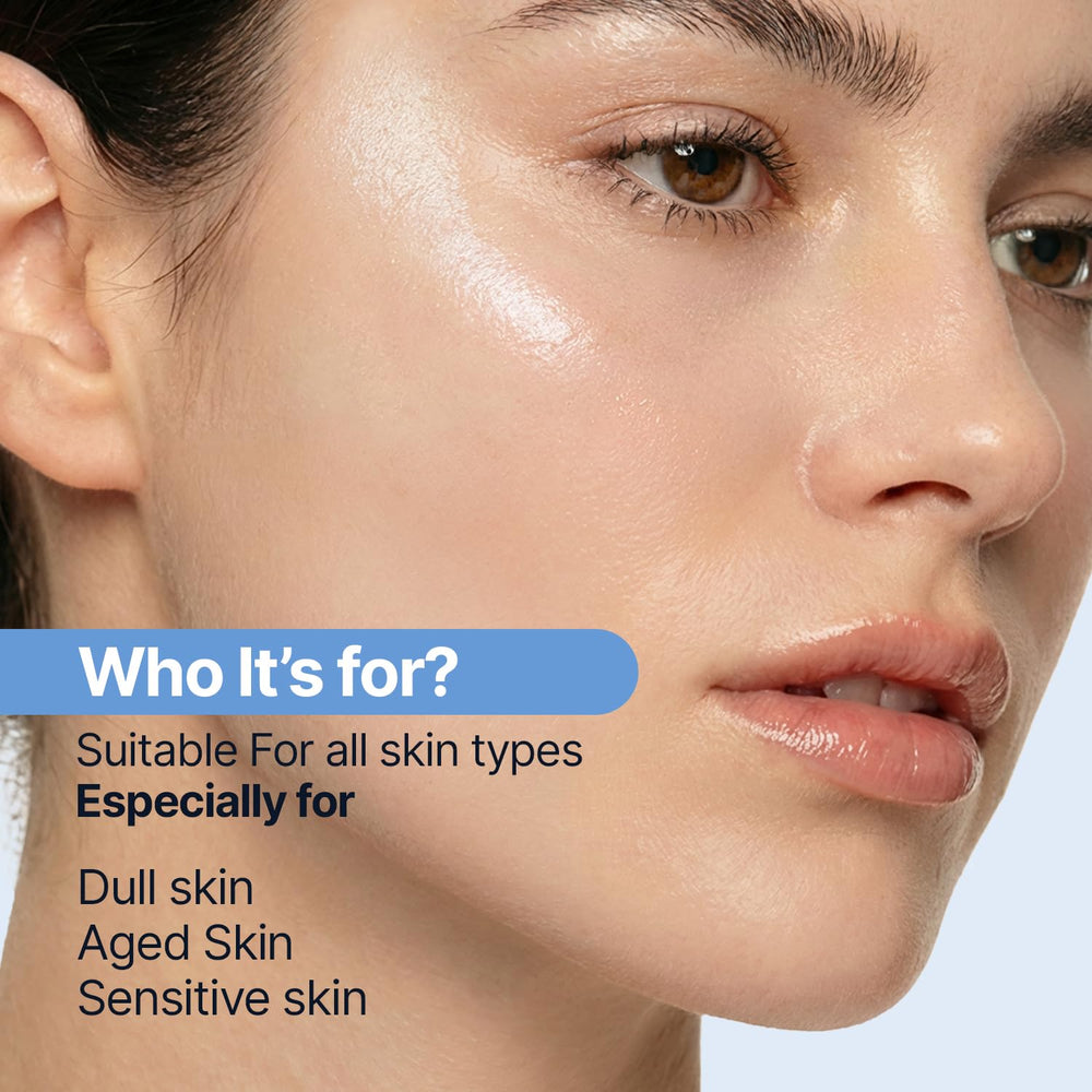 SUNGBOON EDITOR Silk protein toner closeup emphasizes smooth texture.