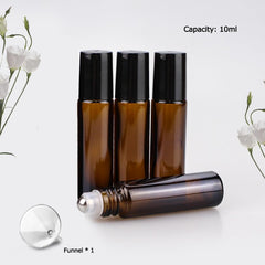 Sungwoo amber glass roller bottle close-up highlighting thick glass and UV protection.