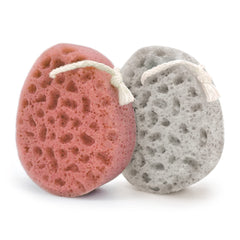 Sunlite Sports Spongentle presenta doble textura, lado suave para limpieza delicada y exfoliación suave.