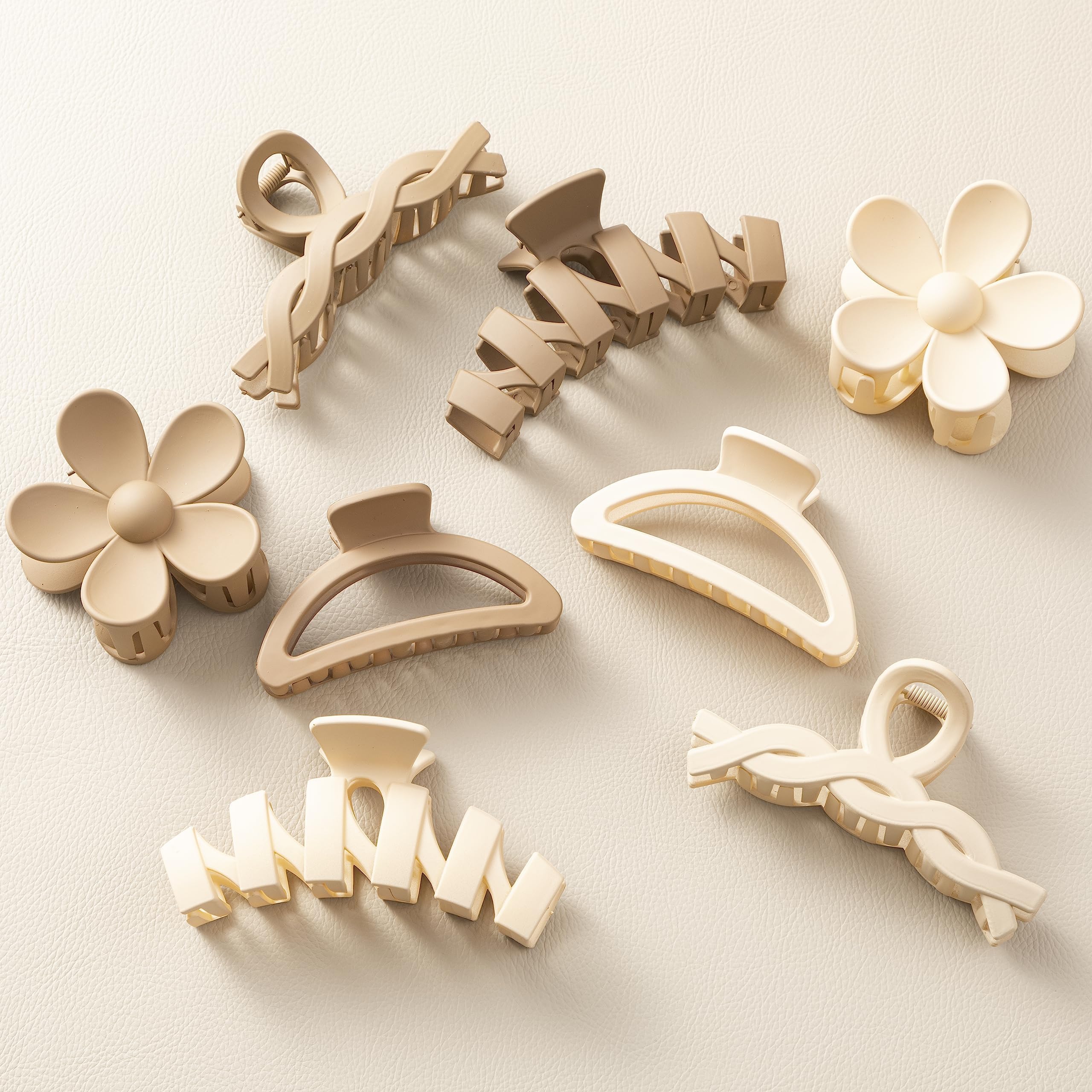 Sunolga clip pelo flor garra crema, sujeción elegante para peinados suaves.
