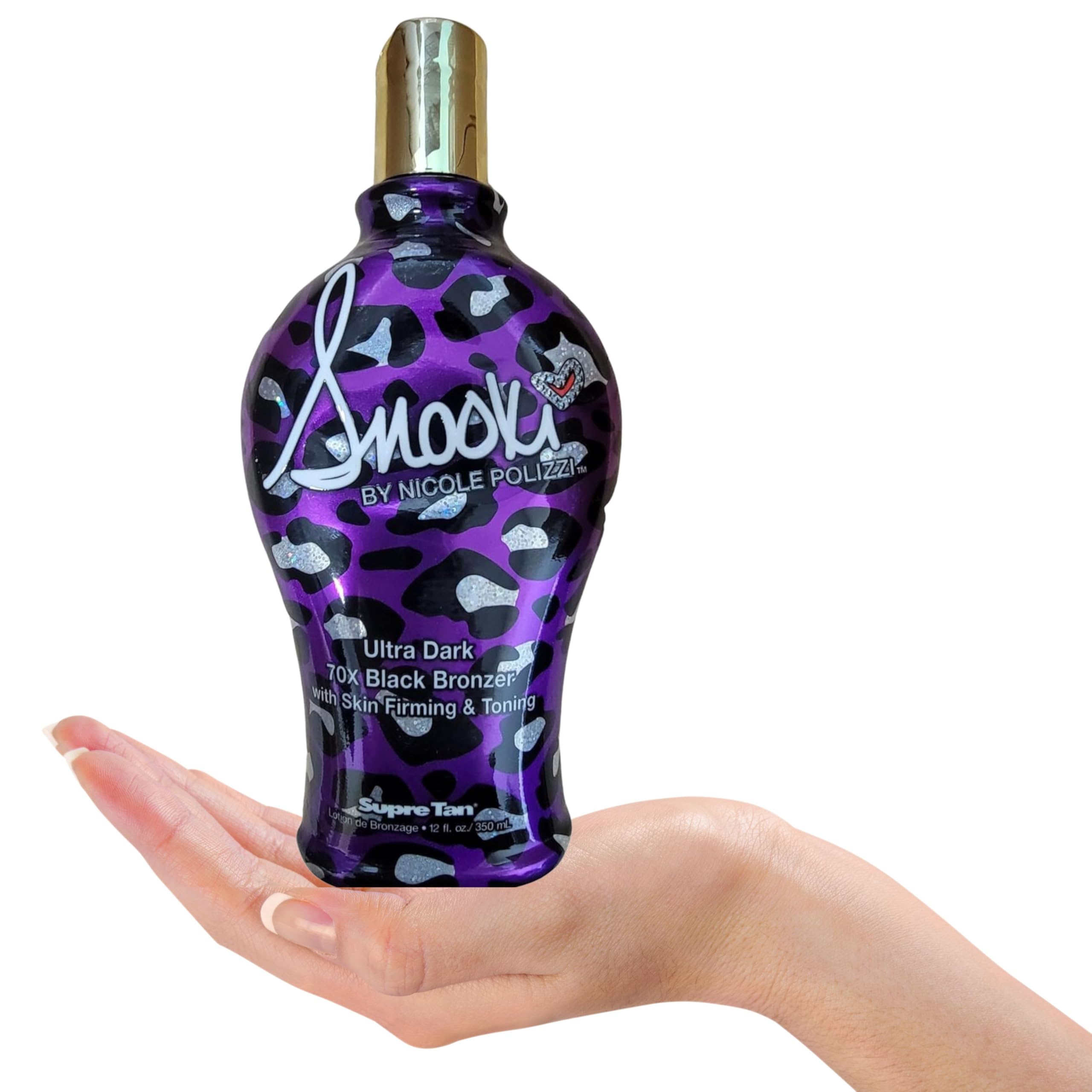Vitamin-enriched formula nourishes skin while bronzing