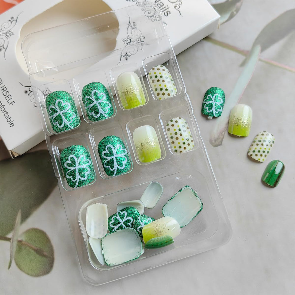 Uñas Sutaozhi con adhesivo, 24 piezas, aplicación rápida y segura.