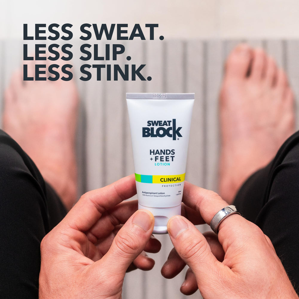 SweatBlock Textura Suave para Manos: hidratación ligera durante la protección contra el sudor.