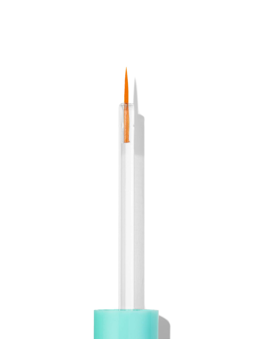 SWEED Eyelash Growth Serum glossy lashes depiction suggests enhanced curl and shine