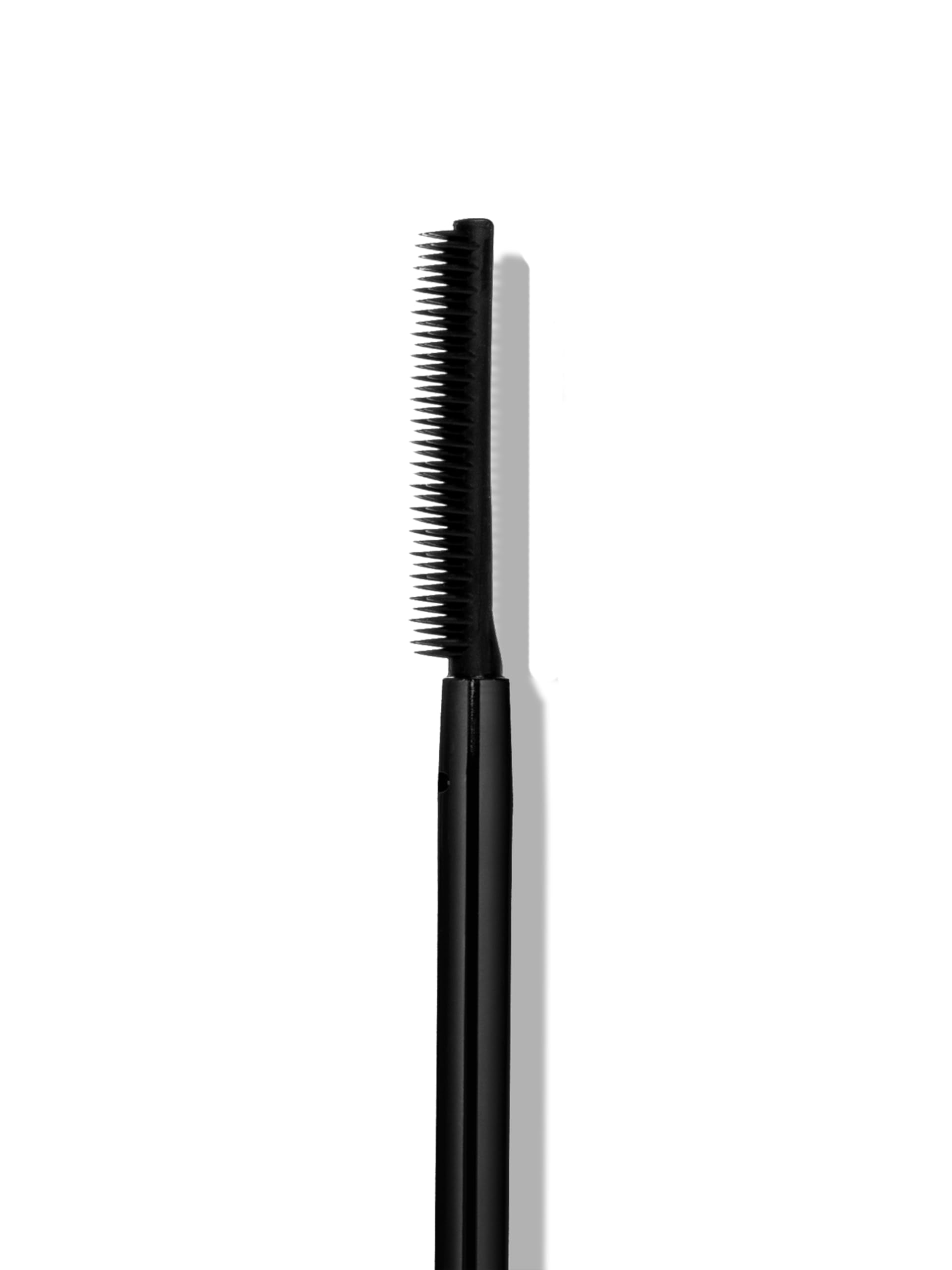 SWEED Lash Lift Mascara wear appears smudge-resistant and lightweight throughout the day