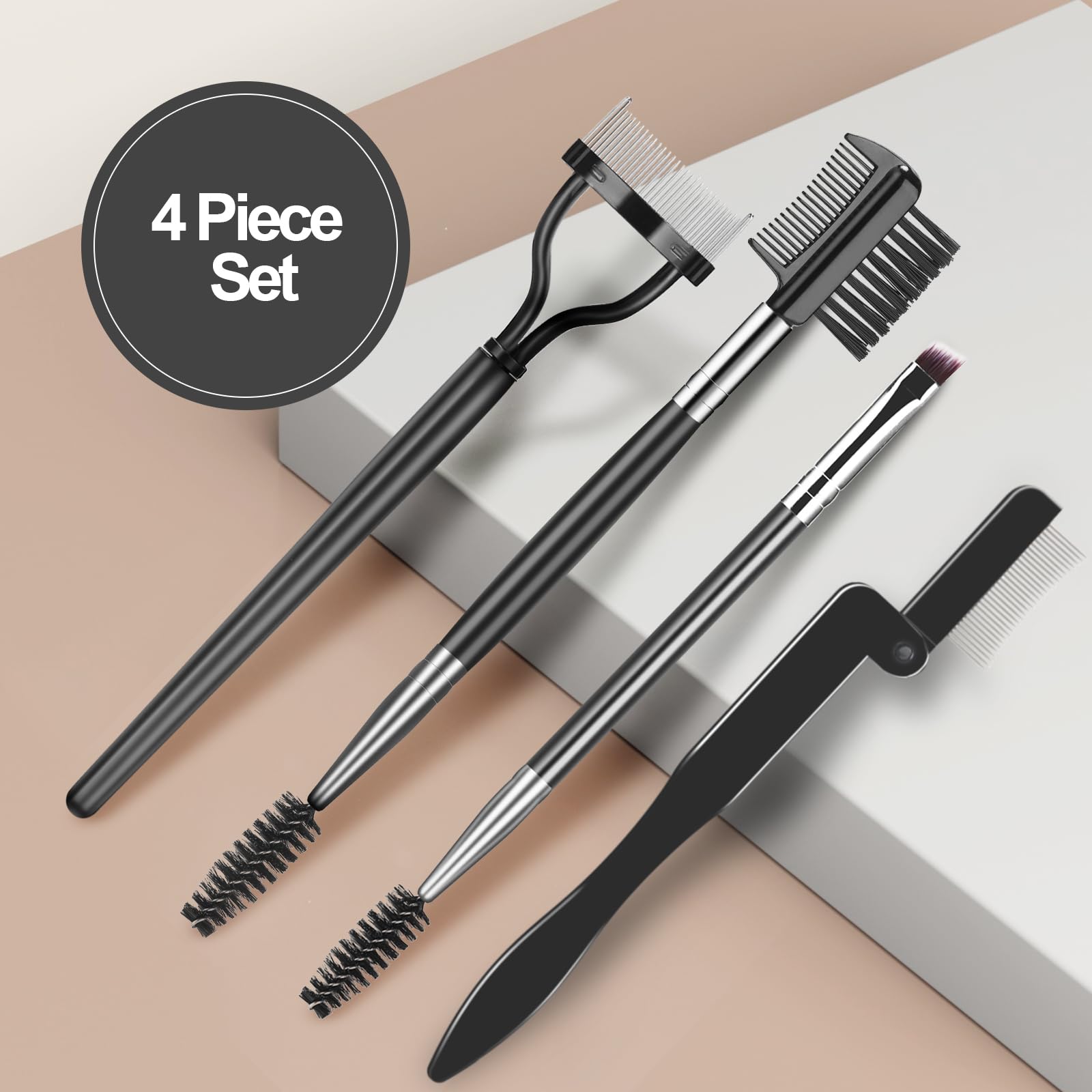SWEET VIEW mascara clump remover helps separate lashes cleanly.