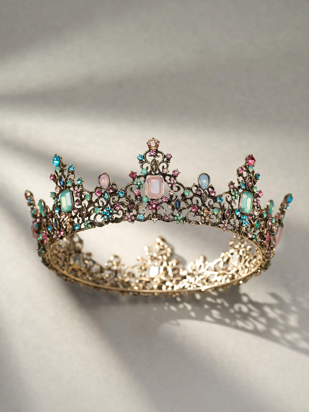 Gold-plated band detail from SWEETV jeweled Baroque crown.