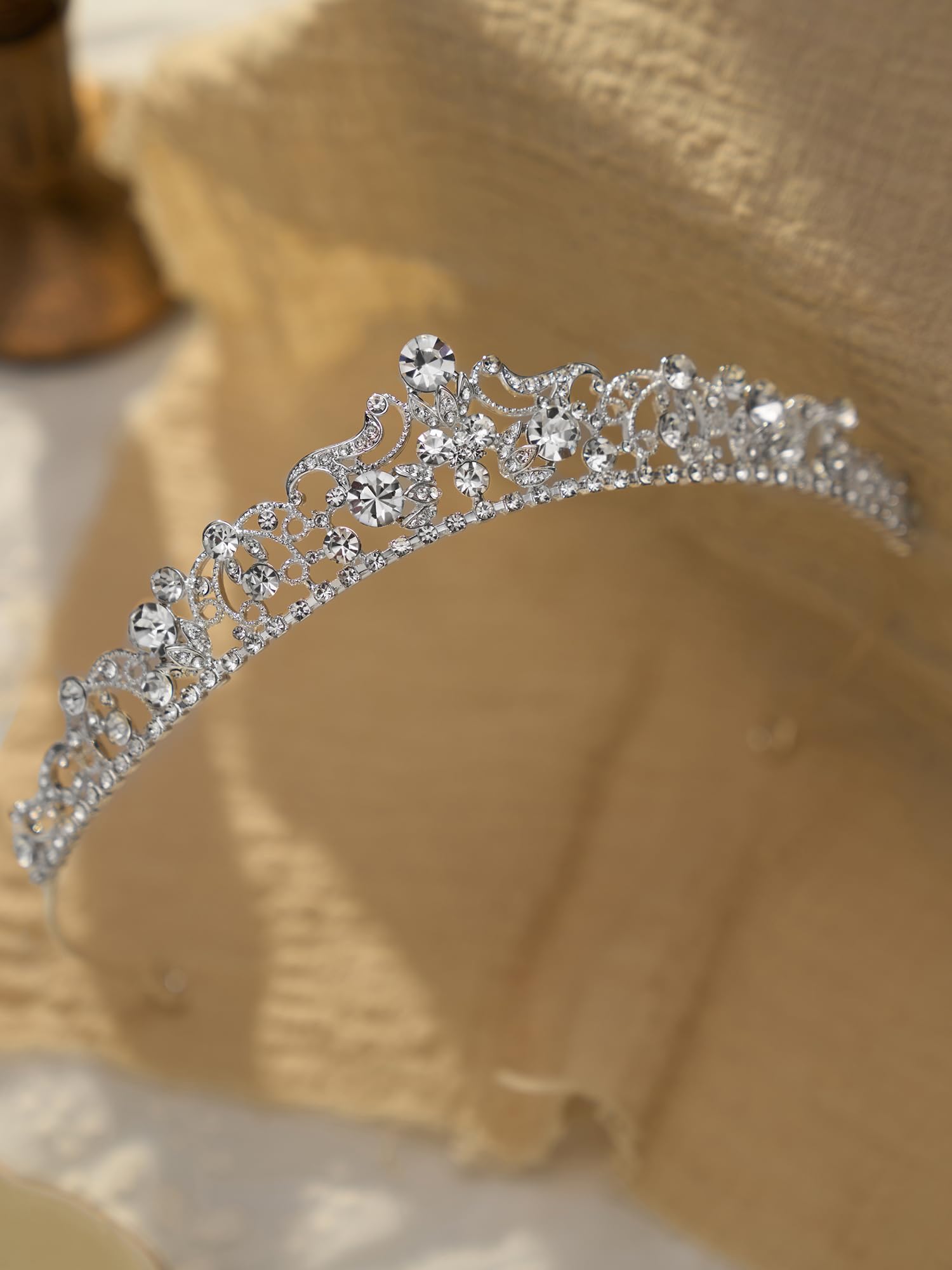 SWEETV tiara con brillo deslumbrante, ideal para bodas y celebraciones