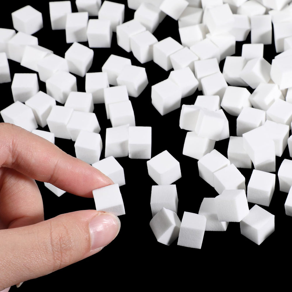 SynHHnergyx compact sponges reduce waste with full utilization during gradient nail design