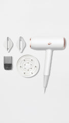 T3 StyleMax dryer with heat automation for tailored results.