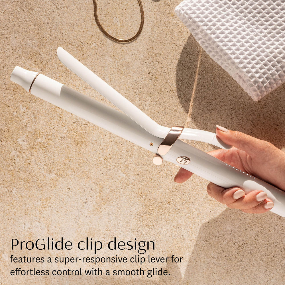 Auto world voltage makes travel styling simple with Curl X.