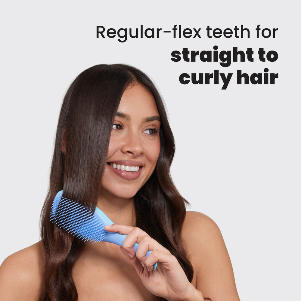 Tangle Teezer Ultimate Detangler denim blues on wet hair for gentle detangling