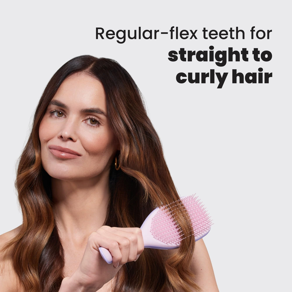 Dry hair use of Tangle Teezer Ultimate Detangler for smoothing