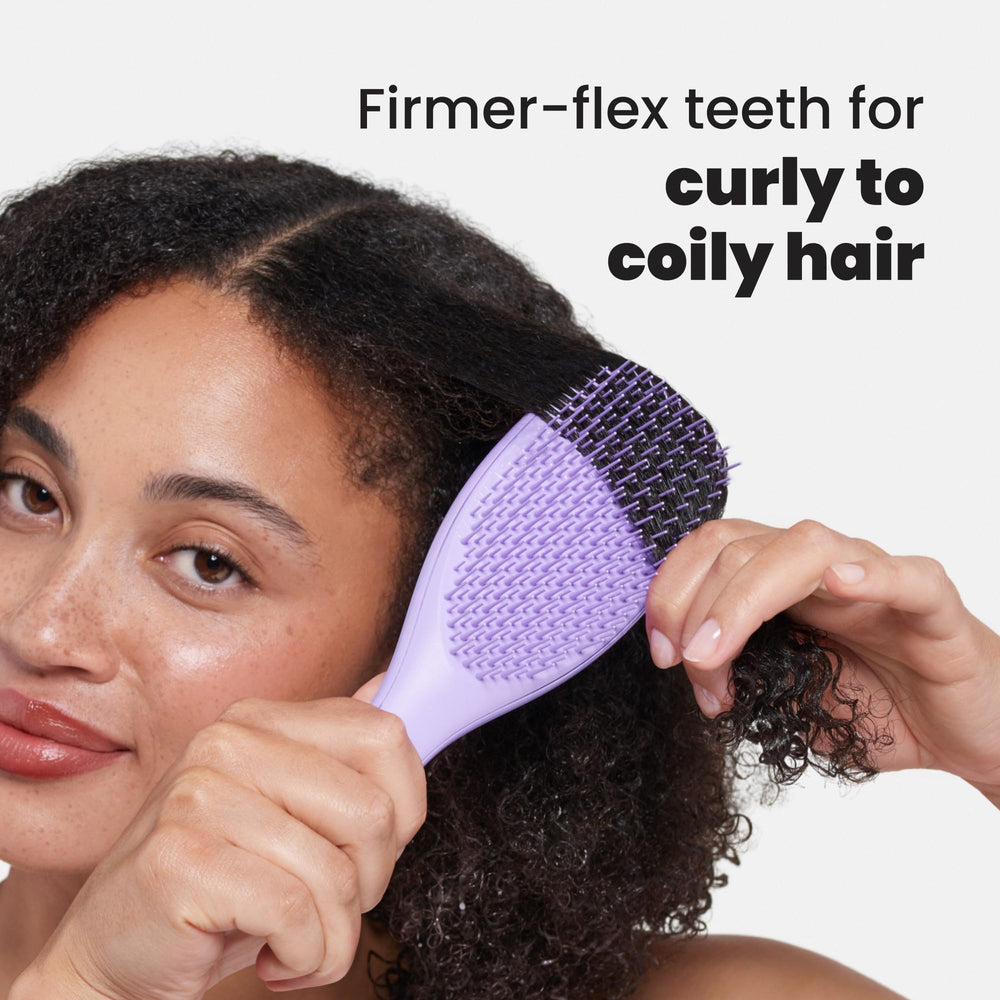 Tangle Teezer Ultimate Detangler minimizes frizz across curly textures