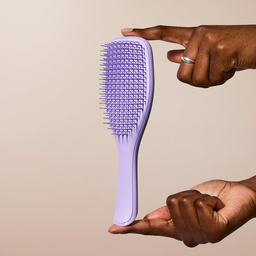 Tangle Teezer Ultimate Detangler Purple Passion color on brush