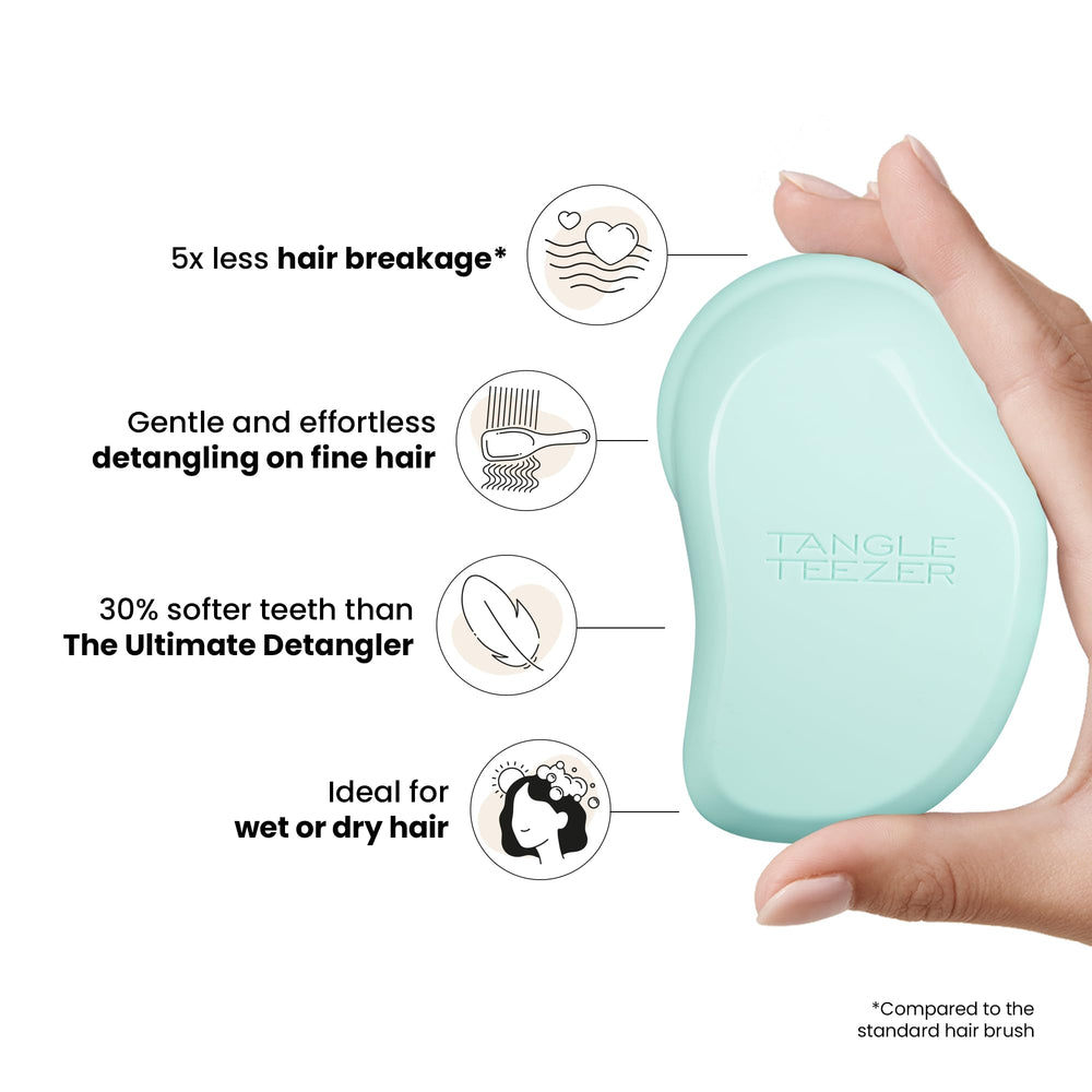 Two-tier soft-flex teeth for smooth detangling and glossy shine.