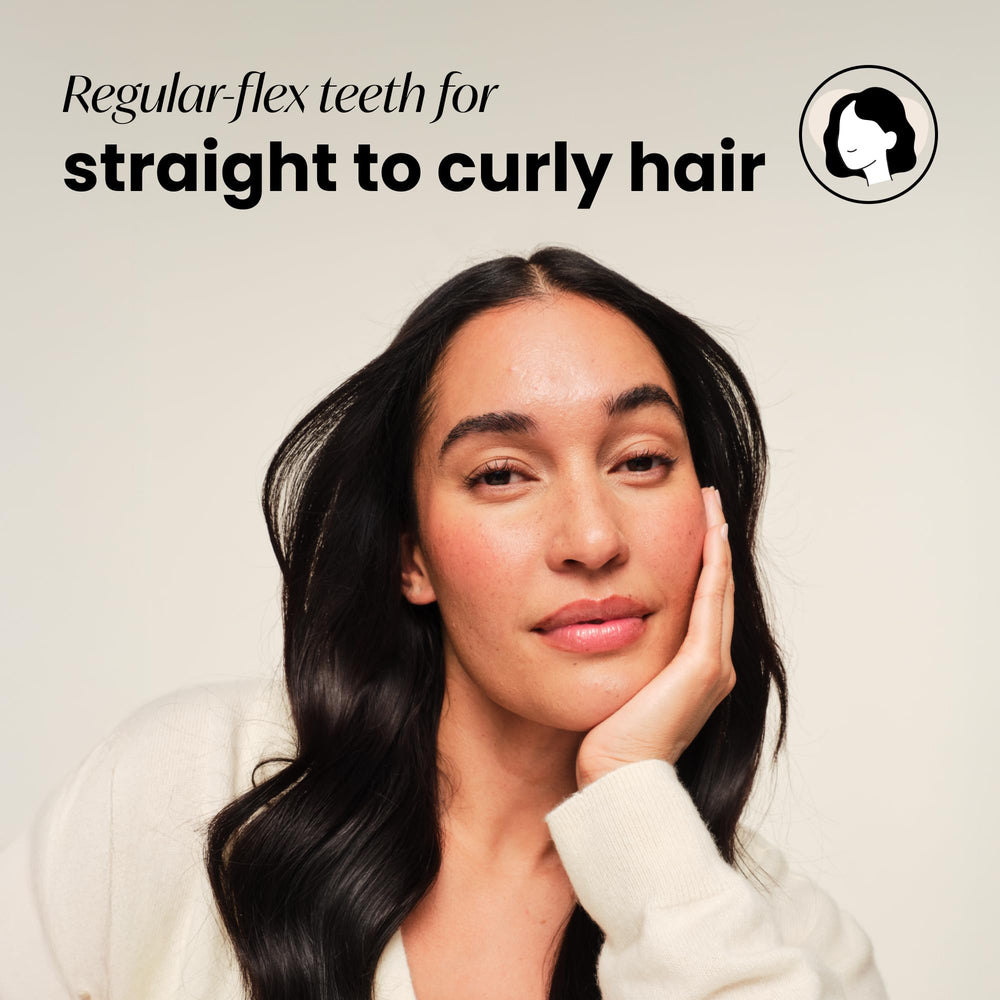Tangle Teezer Original Dry Hair Care brush minimizes breakage for dry hair.