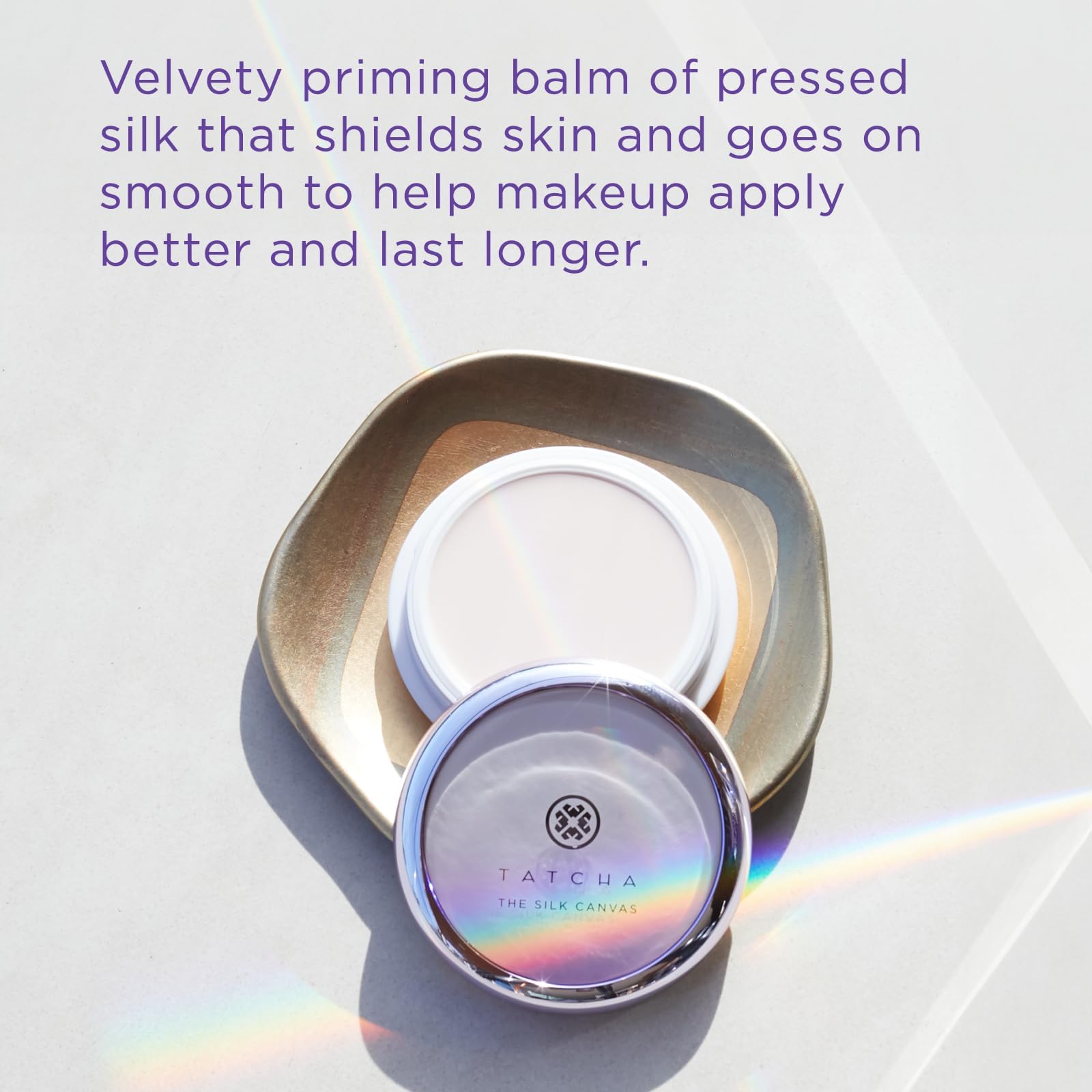 Swirl of Silk Canvas texture indicating seamless base for long-lasting makeup.