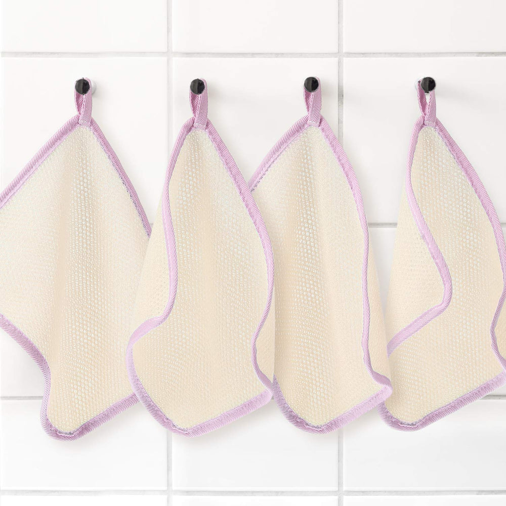 Tatuo five-piece set offers enough towels for family routines.