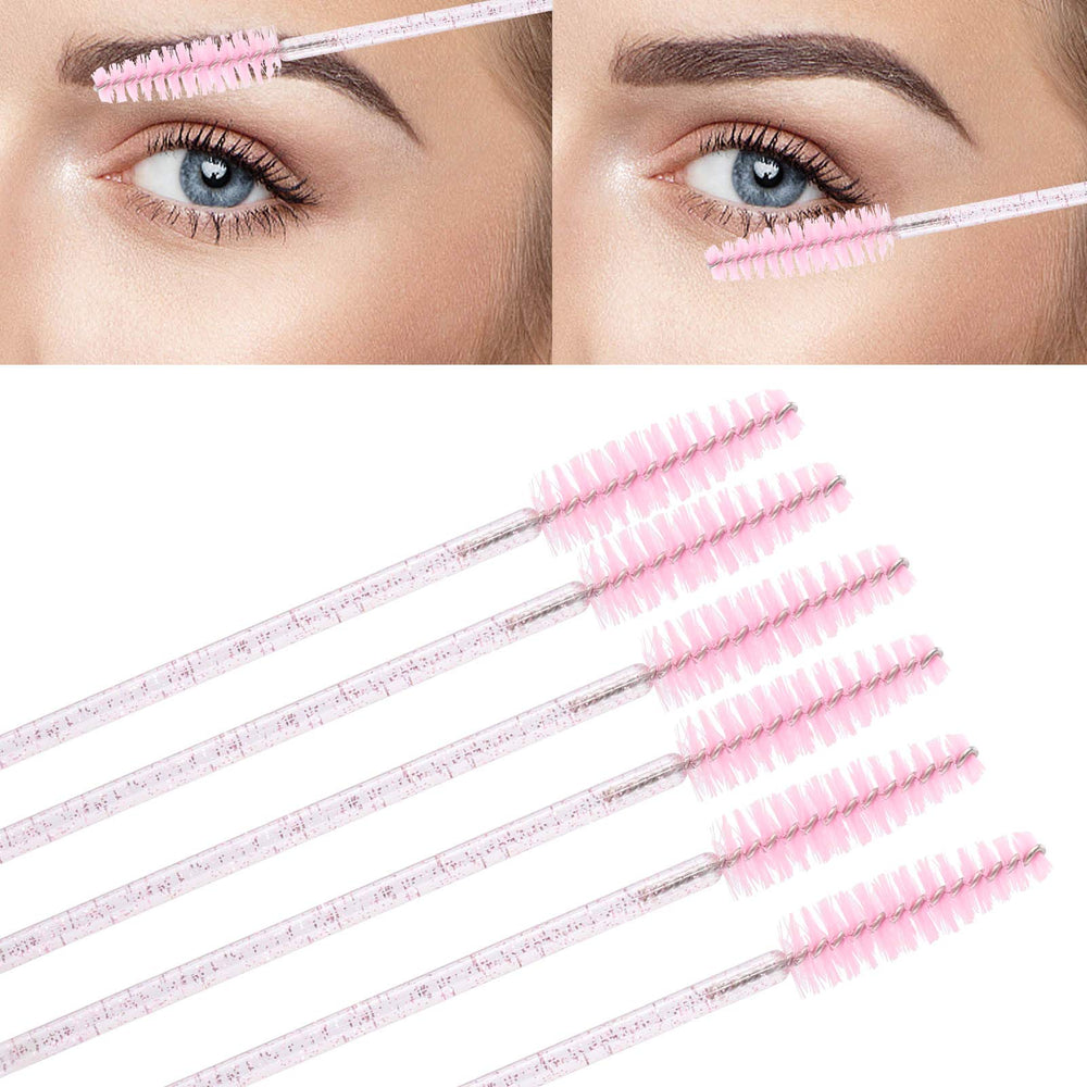 TBESTMAX soft-bristles lip applicator delivers smooth gloss coverage.
