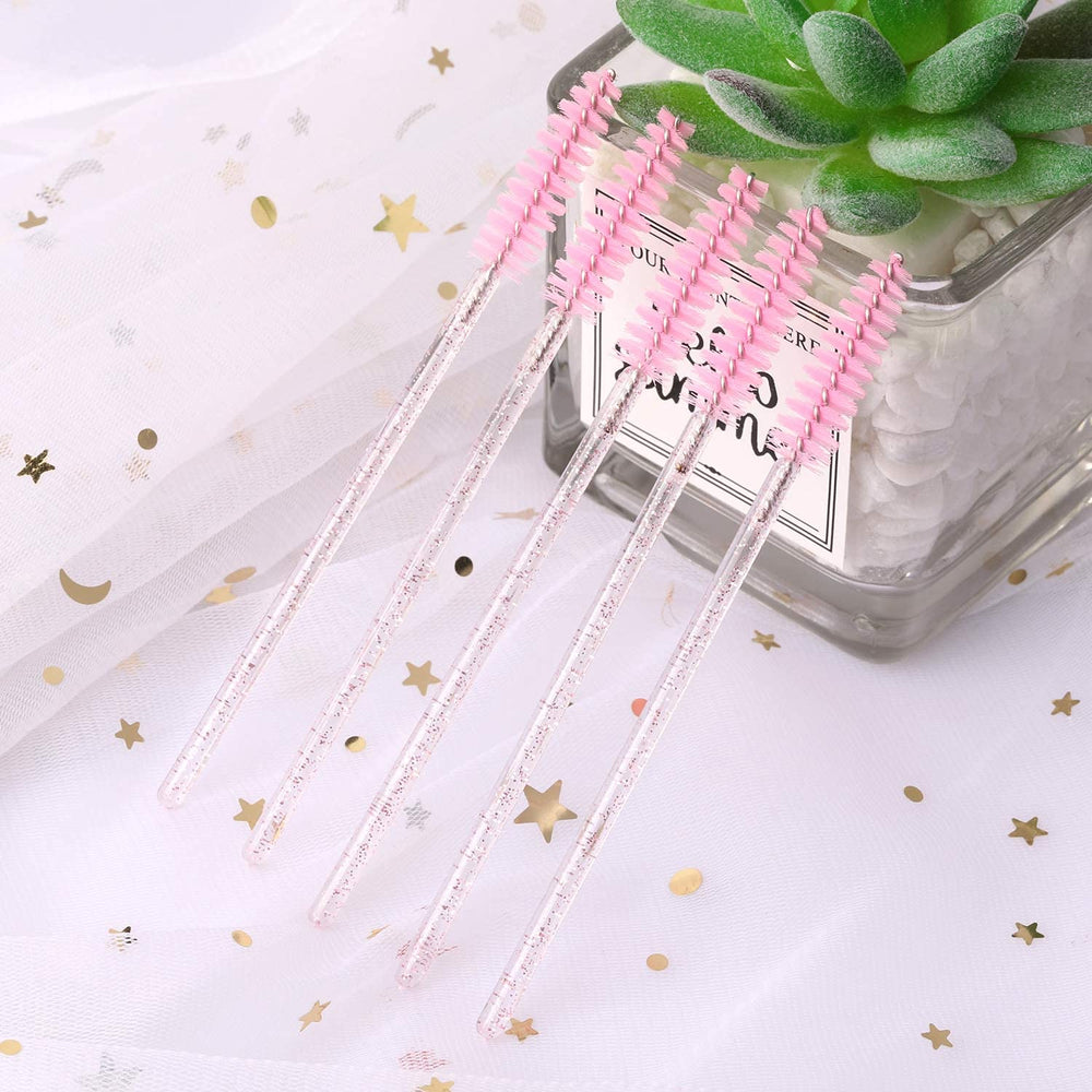 Tbestmax root-definition brush helps clear lash roots for a refreshed appearance.