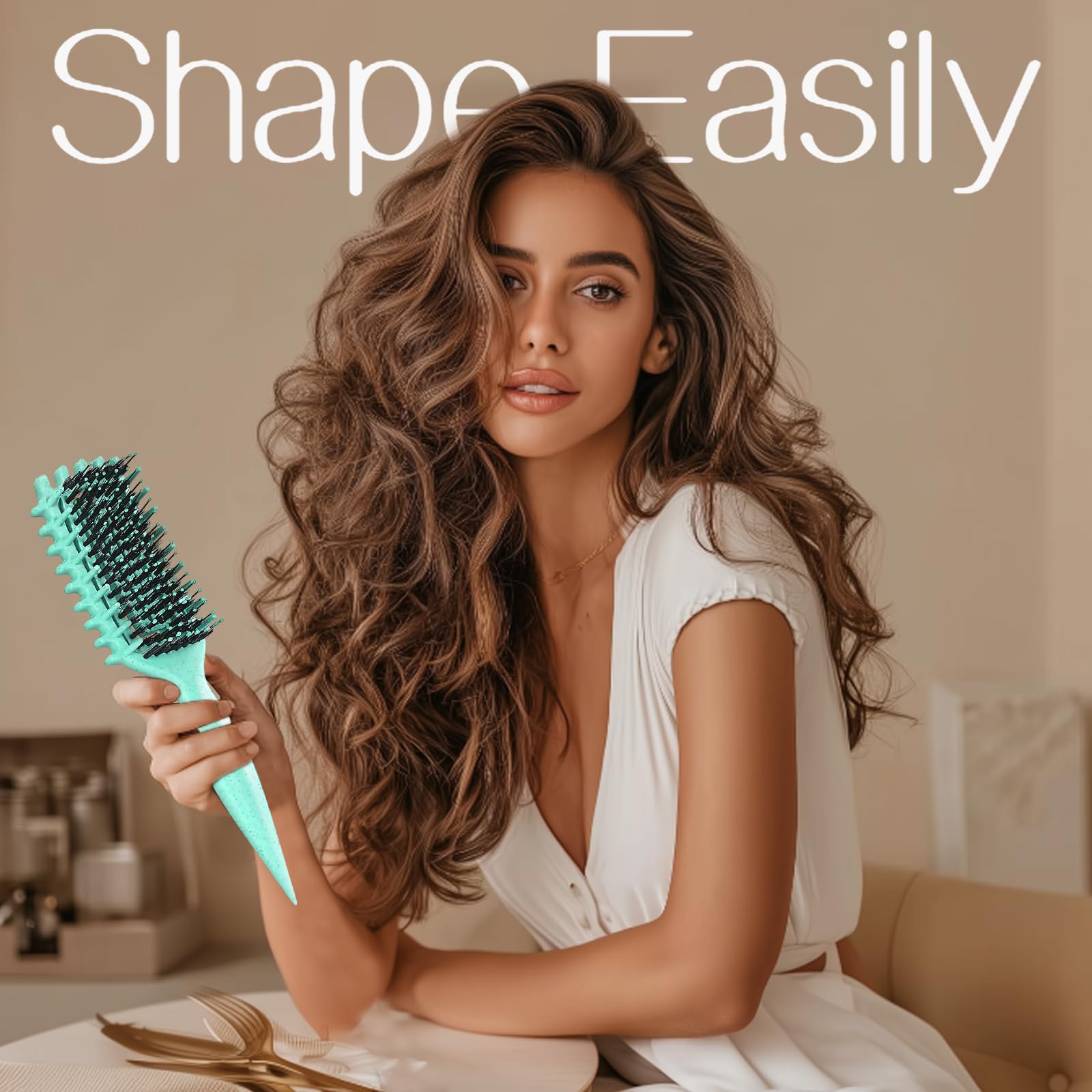 Tcsxady Nylon bristles reduce snags for gentle detangling.