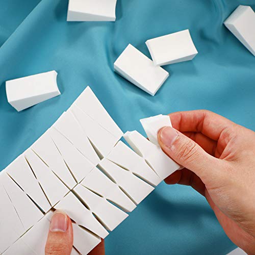 TecUnite wedge sponge for complete face coverage around nose and mouth.