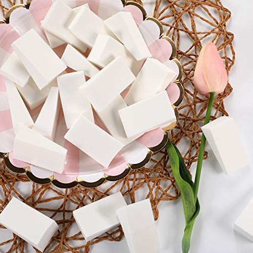 TecUnite festival-ready sponges ideal for quick touch-ups at events.