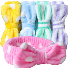 Teenitor makeup headband in soft elastic fleece keeps hair away during skincare.