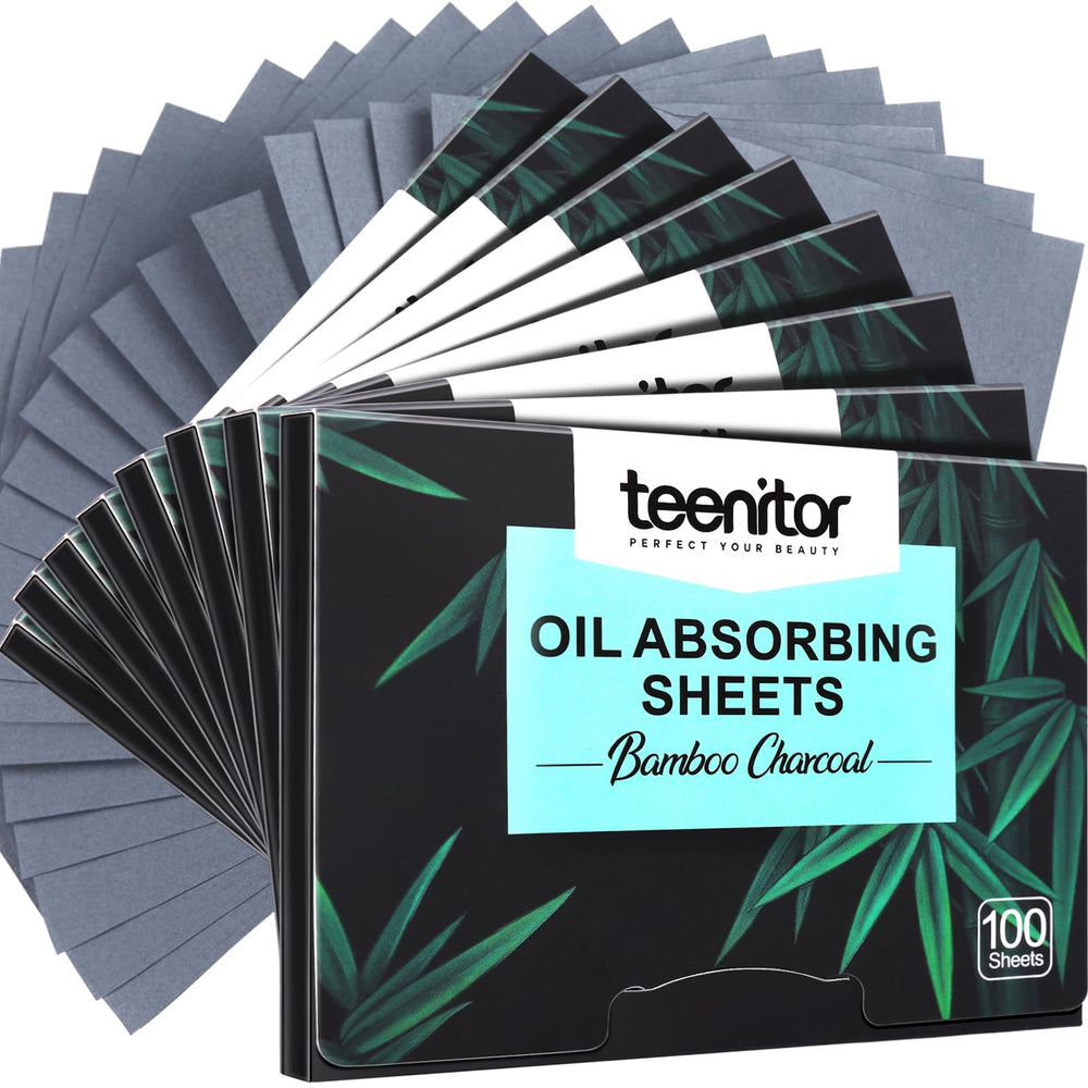 Teenitor oil blotting papers packaging shows a compact, portable set for on-the-go shine control.