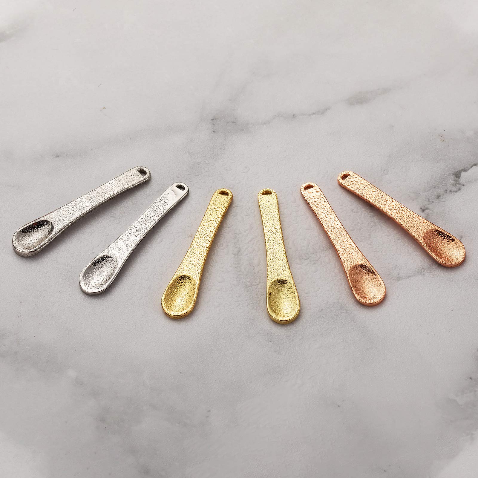 Tekson durable metal spatulas resist bending during daily use.