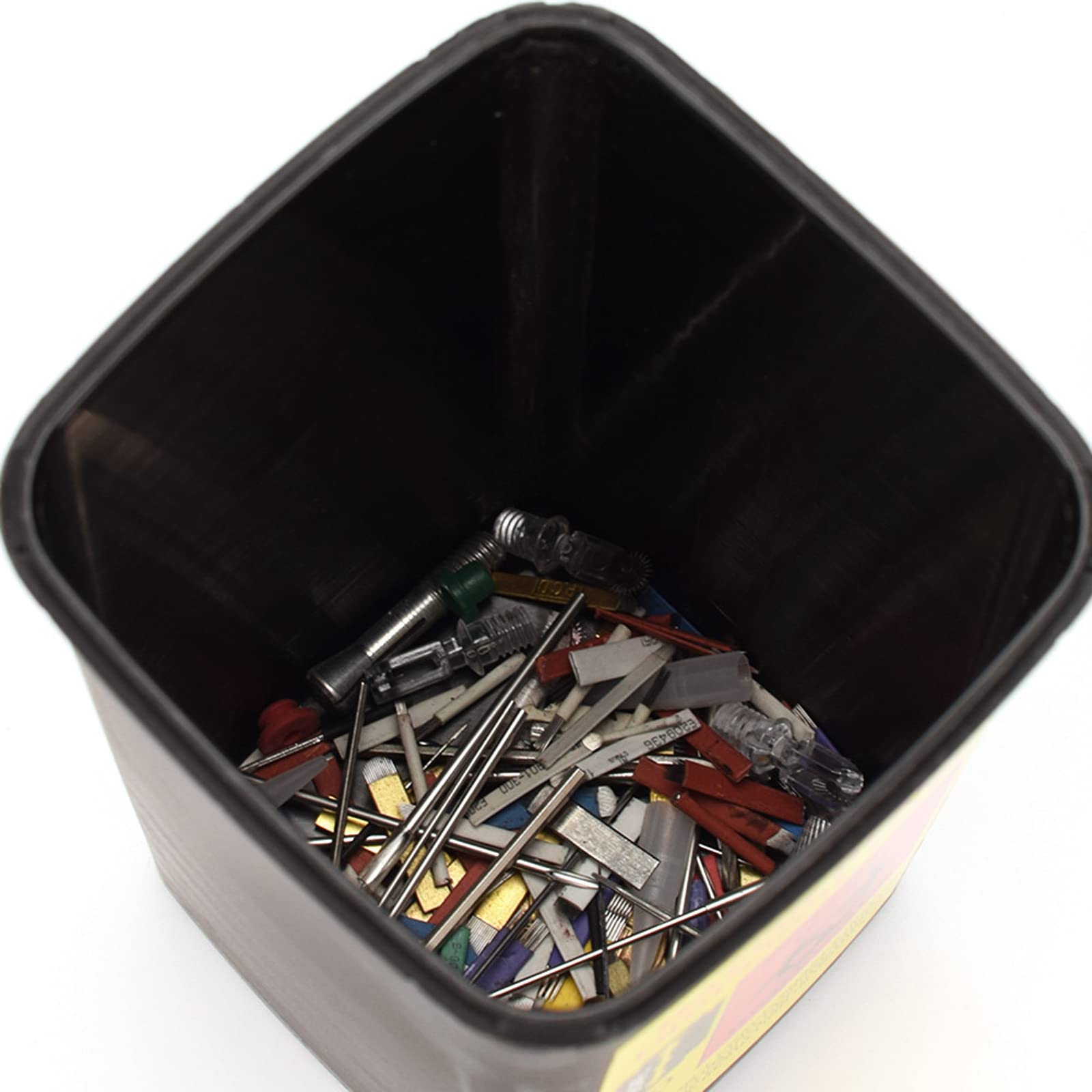 TEONEI full-discard razor blade container ready for disposal
