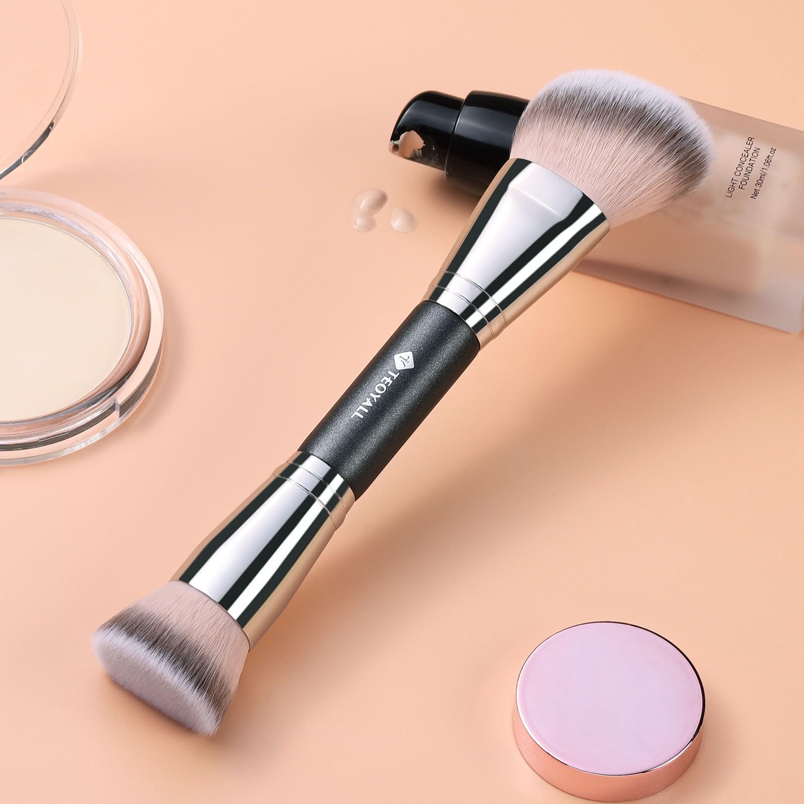TEOYALL cosmic starry finish adds a stylish touch to your makeup toolkit.