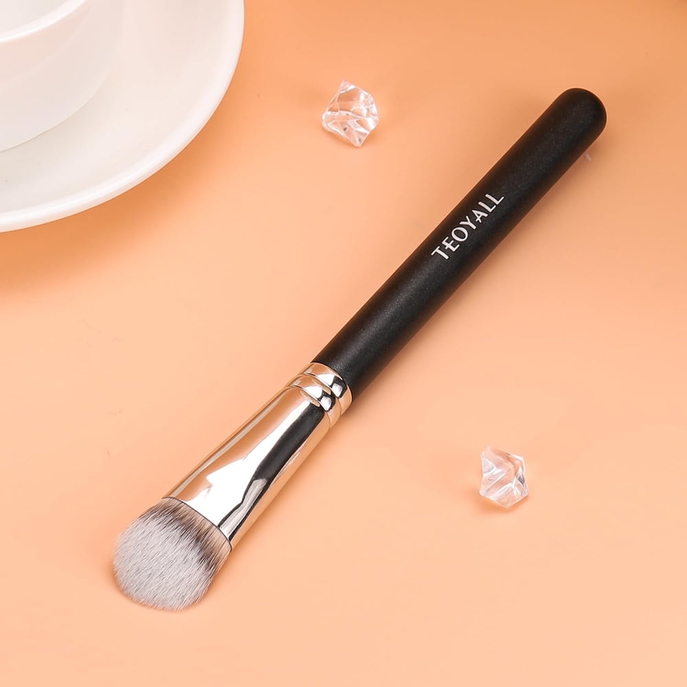 TEOYALL easy-clean bristles simplify washing after makeup applications.