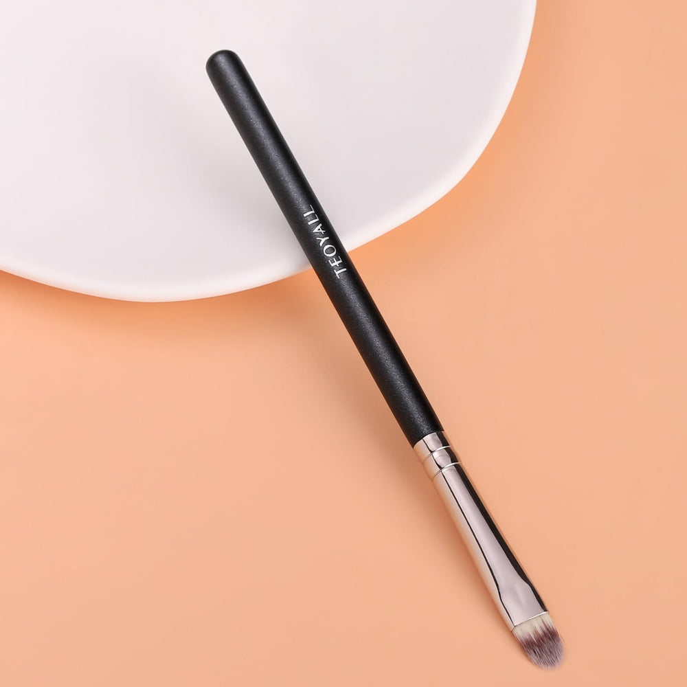 TEOYALL ideal for professional use with consistent, smooth makeup application.