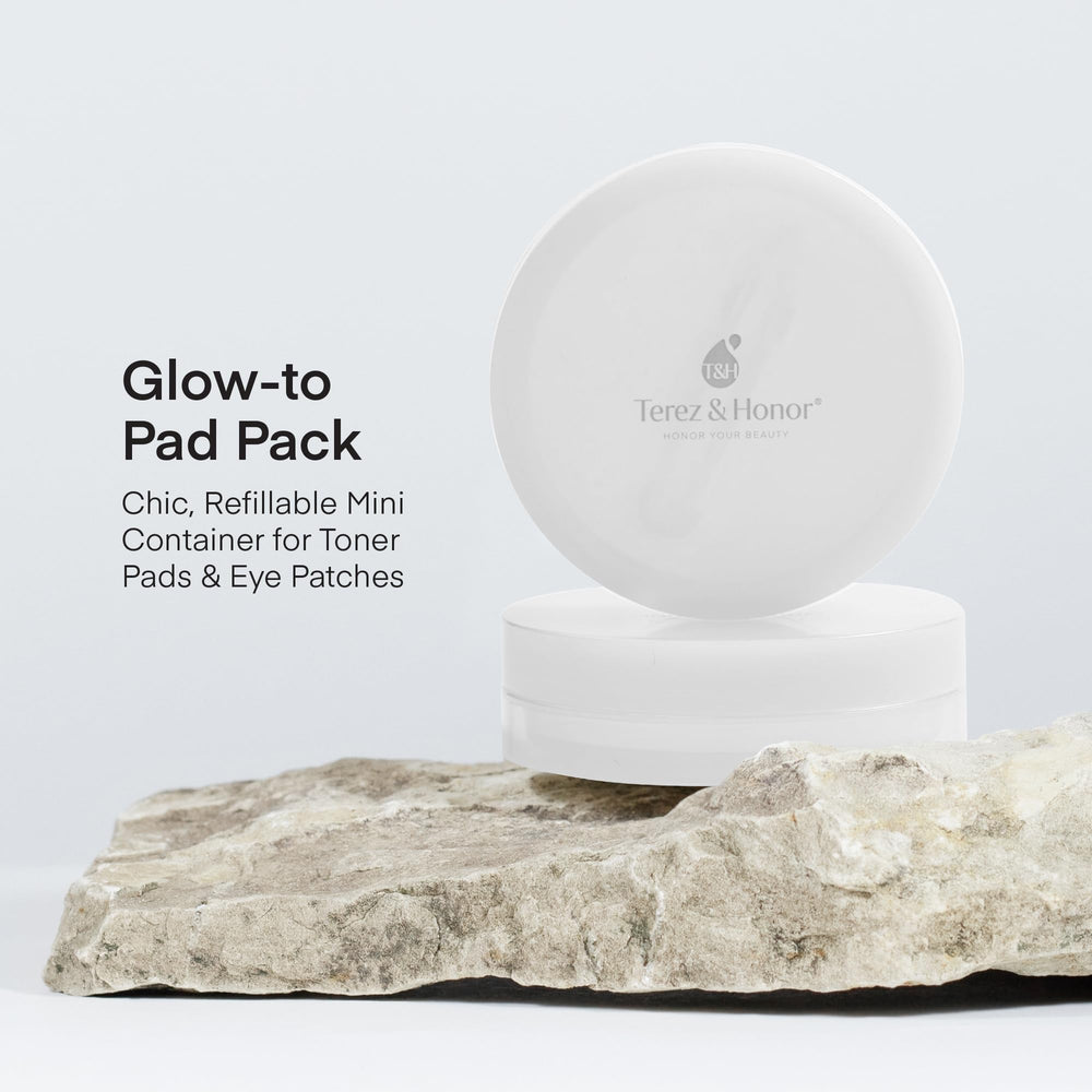 Versatile Glow-To Pad Pack storage accommodates toner pads and eye patches neatly.