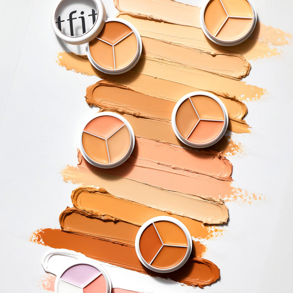TFIT corrector de cobertura total para ojeras, manchas y rojeces.