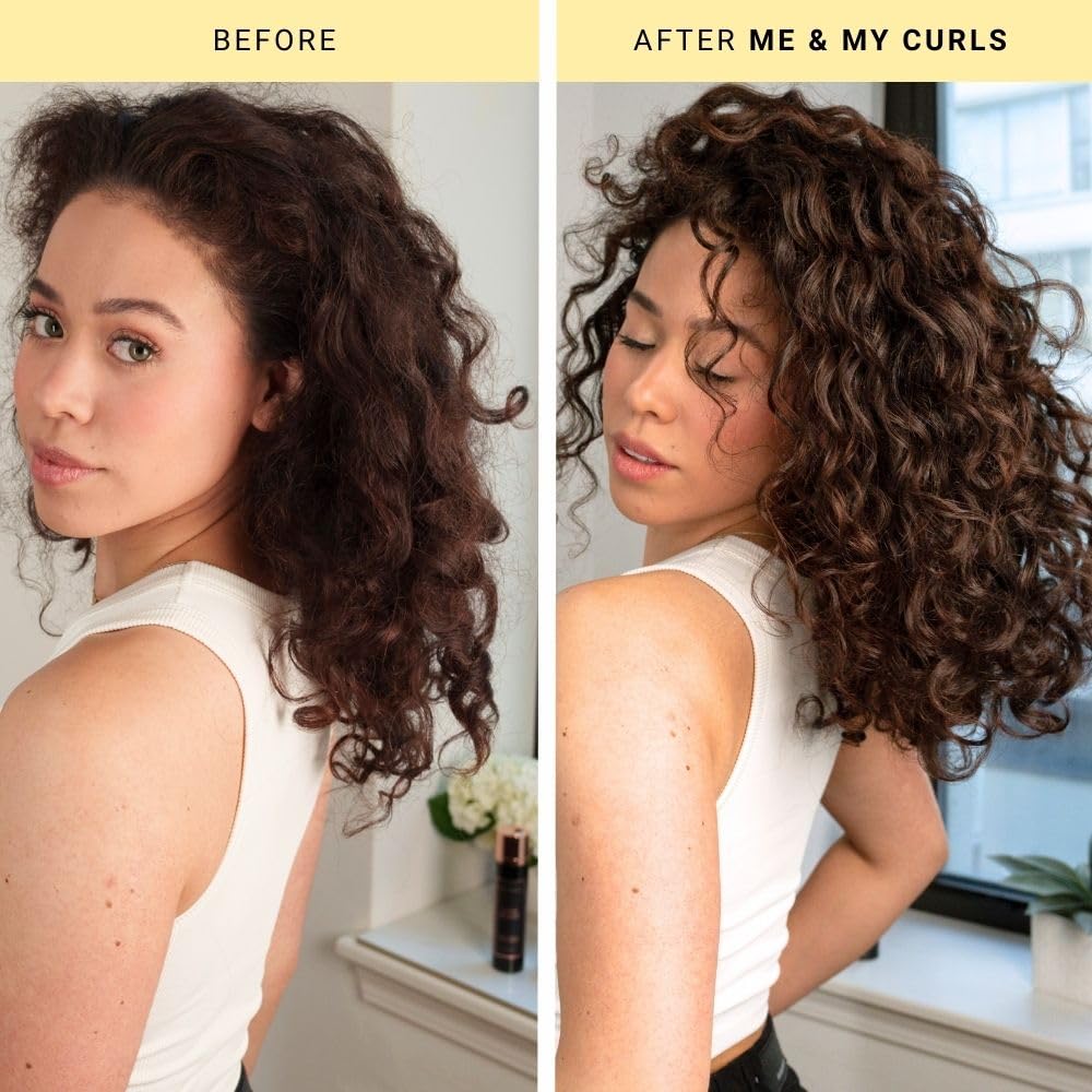 The Beachwaver Co. Me & My Curls mousse cremosa vegana, uso en cabello húmedo