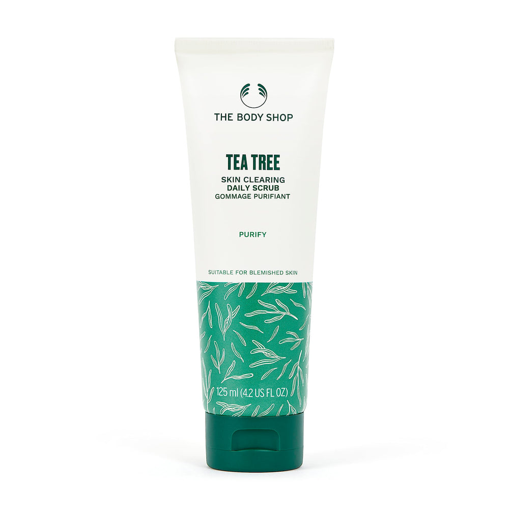 The Body Shop exfoliante de árbol de té: botella en primer plano para piel limpia.