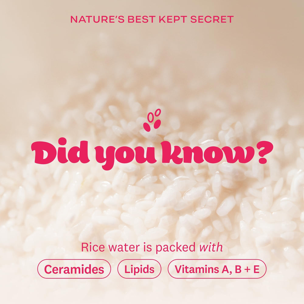 Rice Water Bright elimina maquillaje impermeable y SPF con suavidad para una limpieza suave.